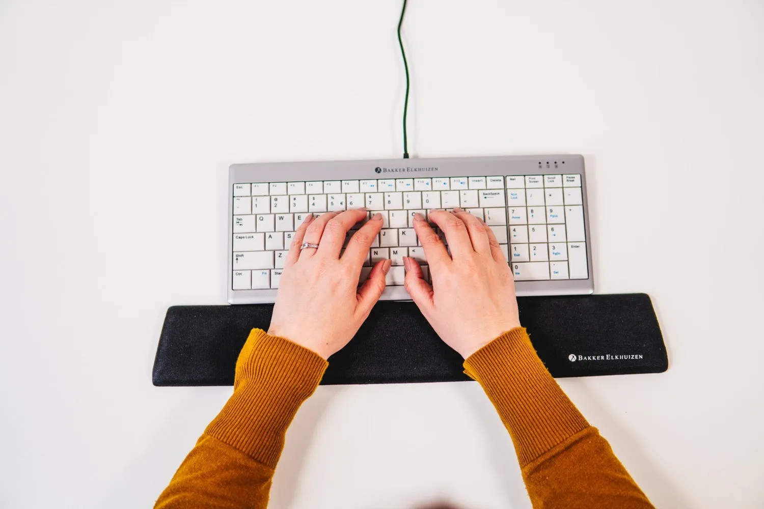 Bakker Elkhuizen Trapezium Antibacterial Compact Wrist Rest