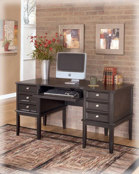 Carlyle Leg Desk