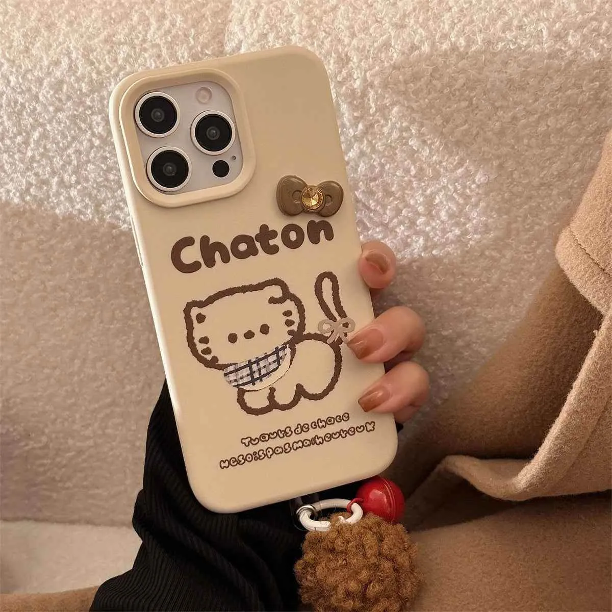 Cute Phone Cases for iPhone 16, 15, 14, 13, and 12 Pro Max with Hairball Bell Pendant - Sketch Cat - TSP436