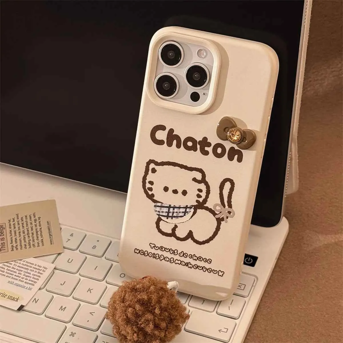 Cute Phone Cases for iPhone 16, 15, 14, 13, and 12 Pro Max with Hairball Bell Pendant - Sketch Cat - TSP436