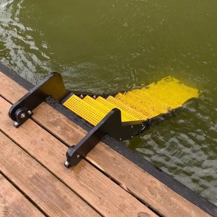 Dock Dog Ladder