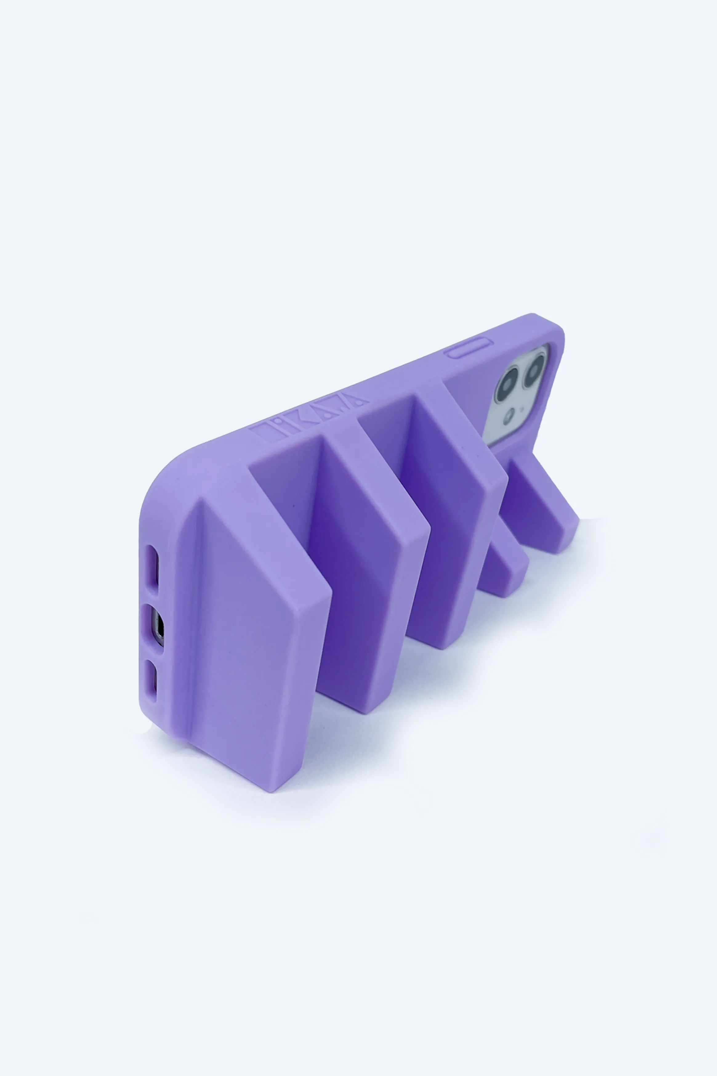 IMPERFECT: Geta Phone Case in Lilac