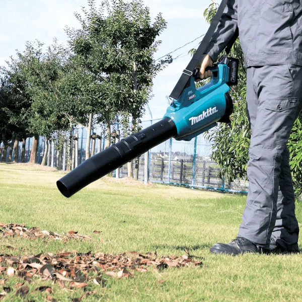 Makita UB001GZ 40V Cordless Leaf Blower 554CFM (XGT) [Bare]