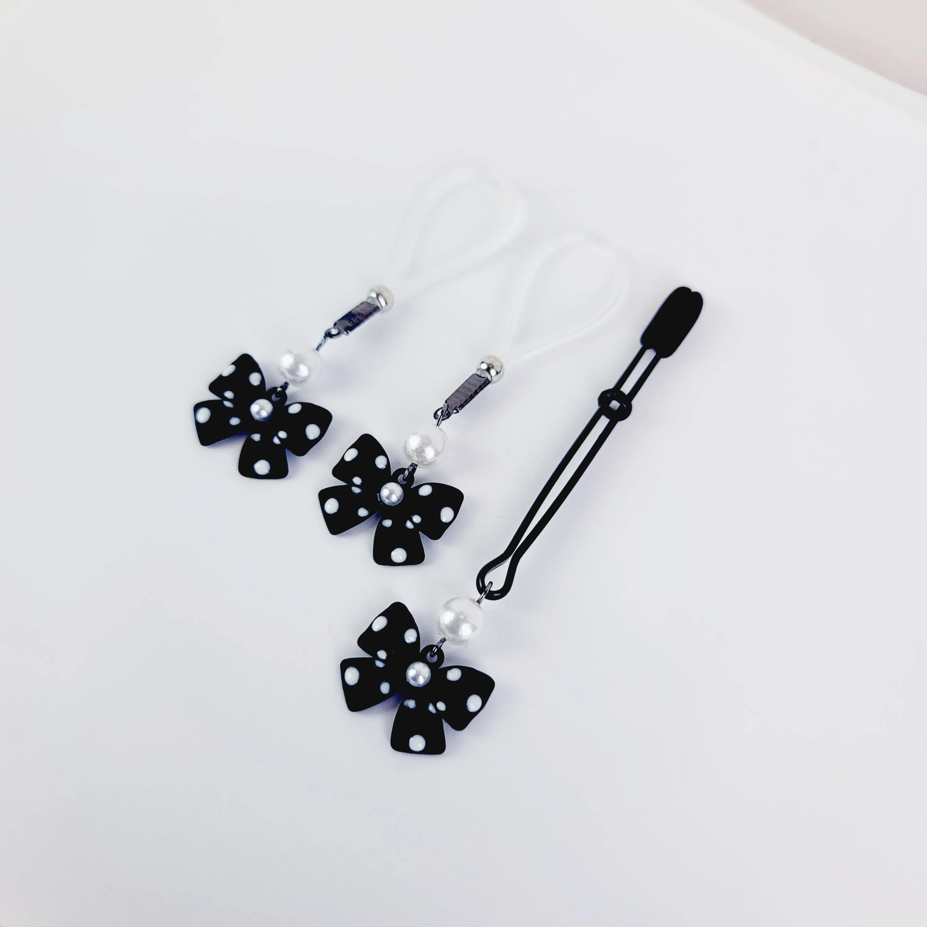 Nipple and Clit Set, Non Piercing, with Bows and Pearls. Choose Nipple Nooses or Your Choice of Nipple Clamps.