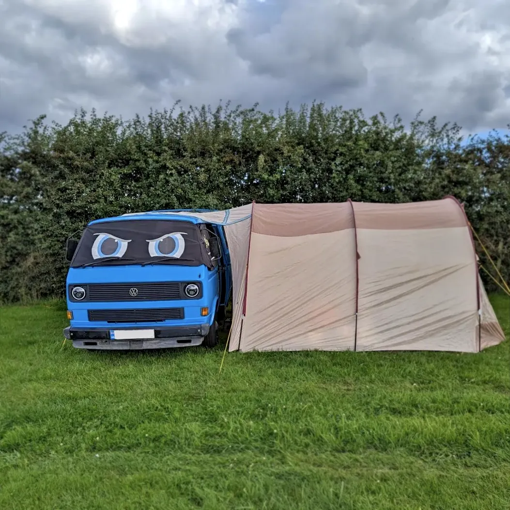 T25 (with TRUCK MIRRORS) Screen Wrap - Rocky Eyes