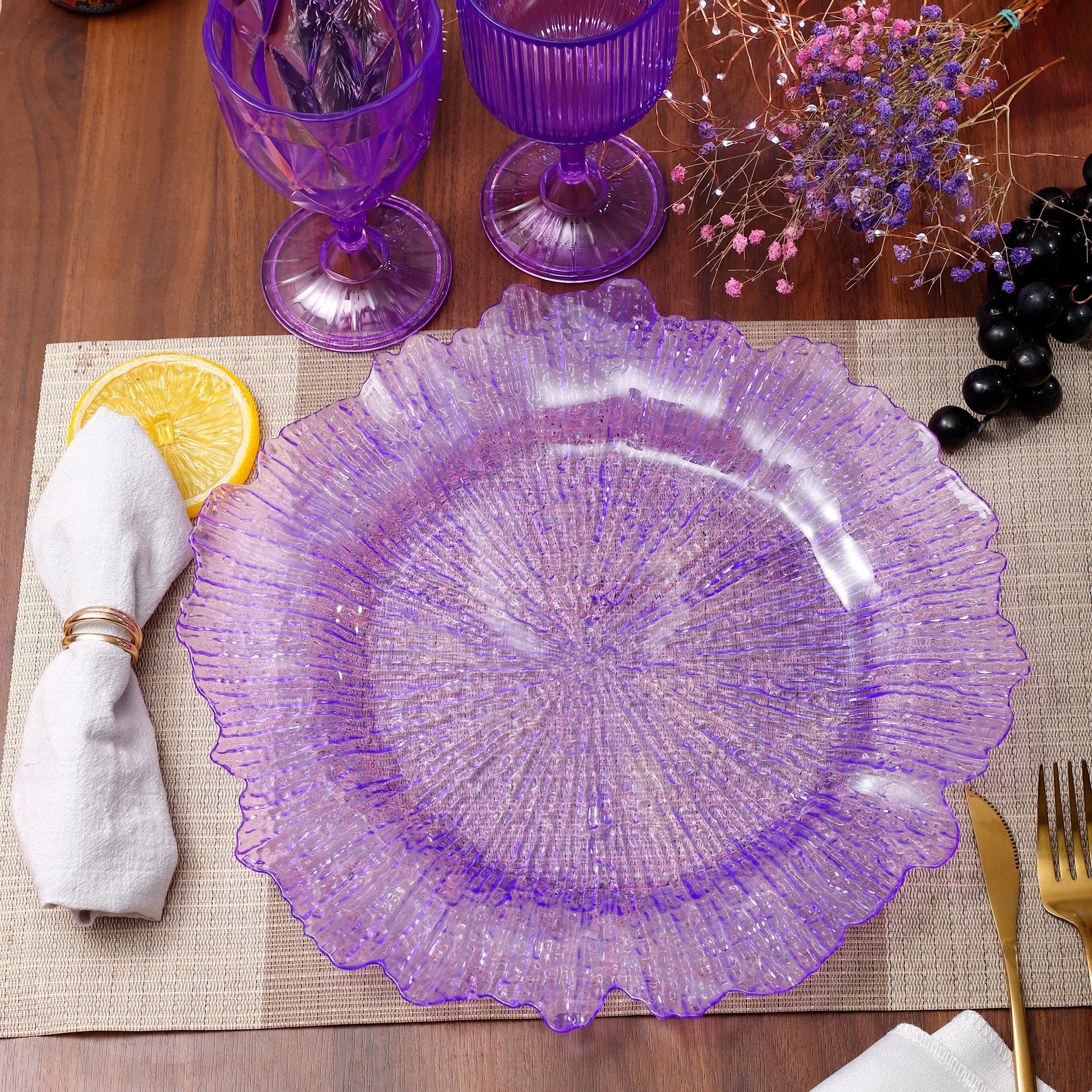 Transparent Reef Plastic Charger Plate - Lavender