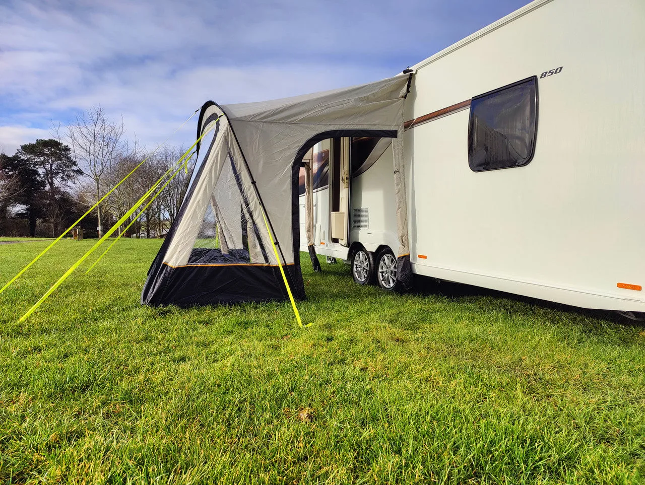 View Lite 260 - Caravan Awning ( Poled Awning )